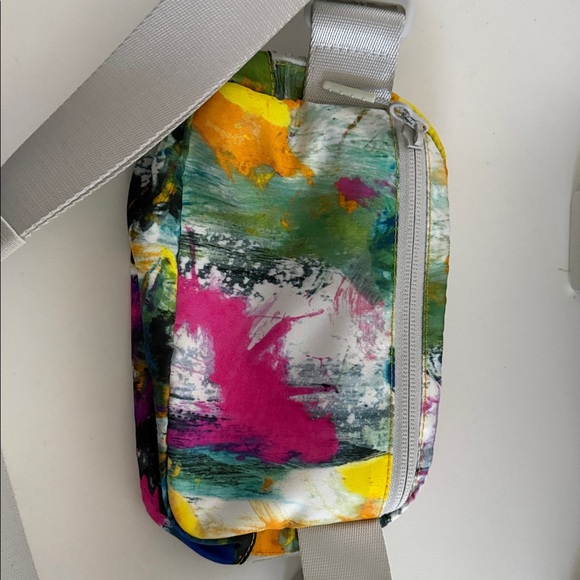 Lululemon Colorful Abstract Pouch - Picture 3 of 6